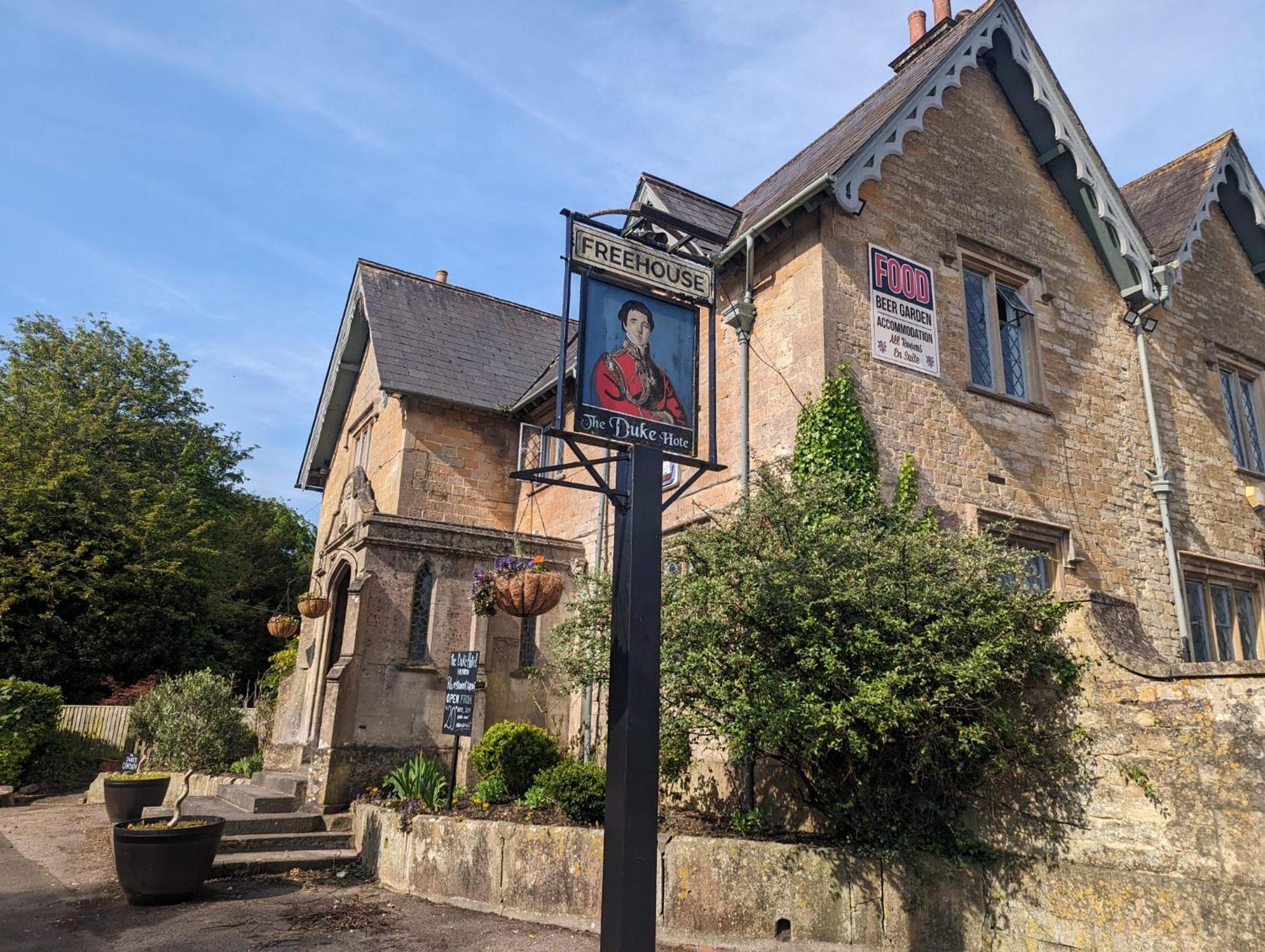 The Duke Hotel Hilmarton Exterior foto