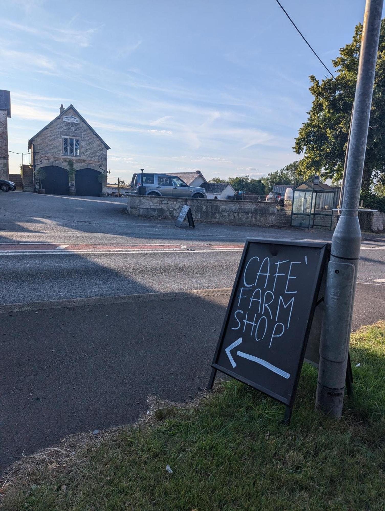 The Duke Hotel Hilmarton Exterior foto
